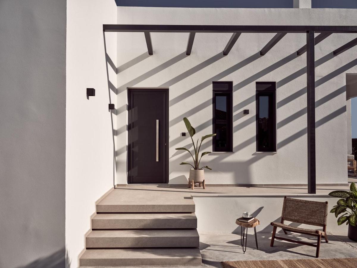 Noema Villa - Stylish Villa With Scenic Serenity, By Zantewize Sarakinádhon Екстериор снимка