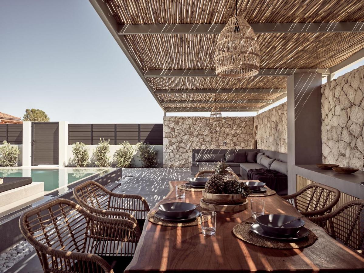 Noema Villa - Stylish Villa With Scenic Serenity, By Zantewize Sarakinádhon Екстериор снимка